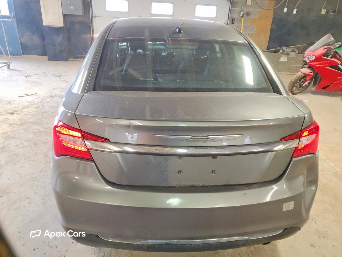Chrysler 200 2013