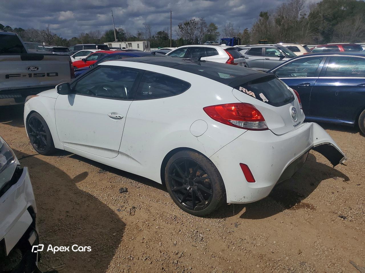 Hyundai Veloster 2012