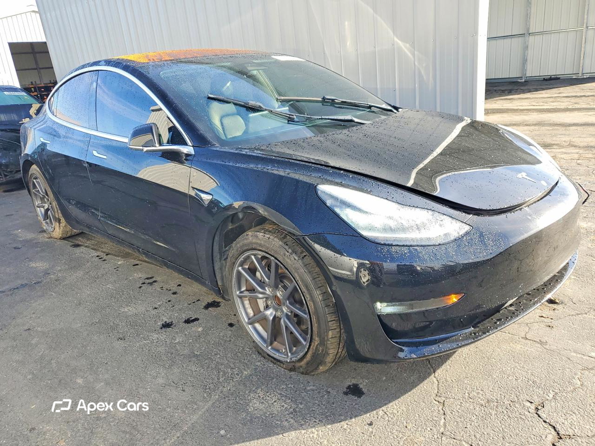 Tesla Model 3 2018