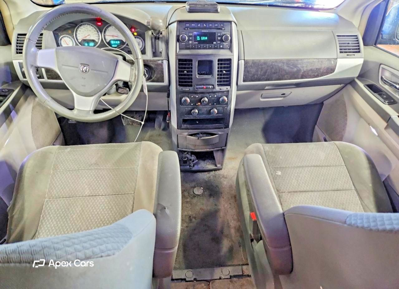 Dodge Caravan 2010