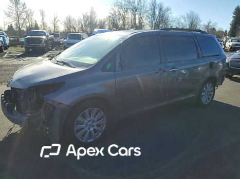 Toyota Sienna 2014 - Image 1 of 13
