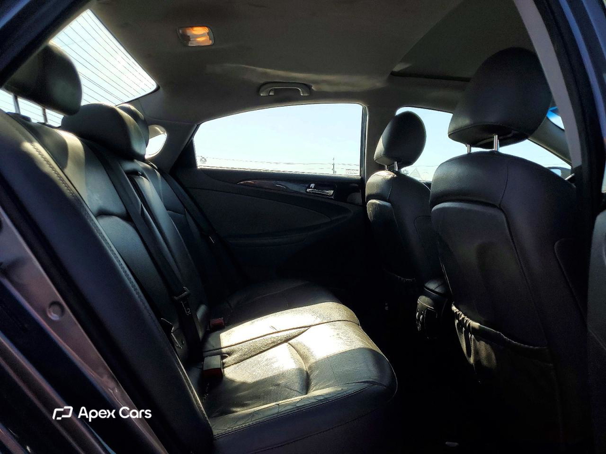 Hyundai Sonata 2013