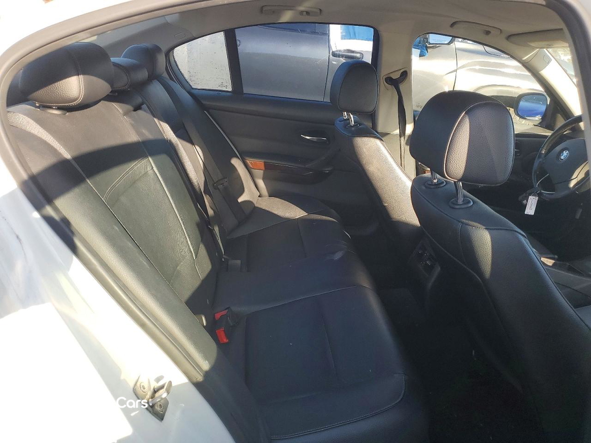 BMW Series 3 2011