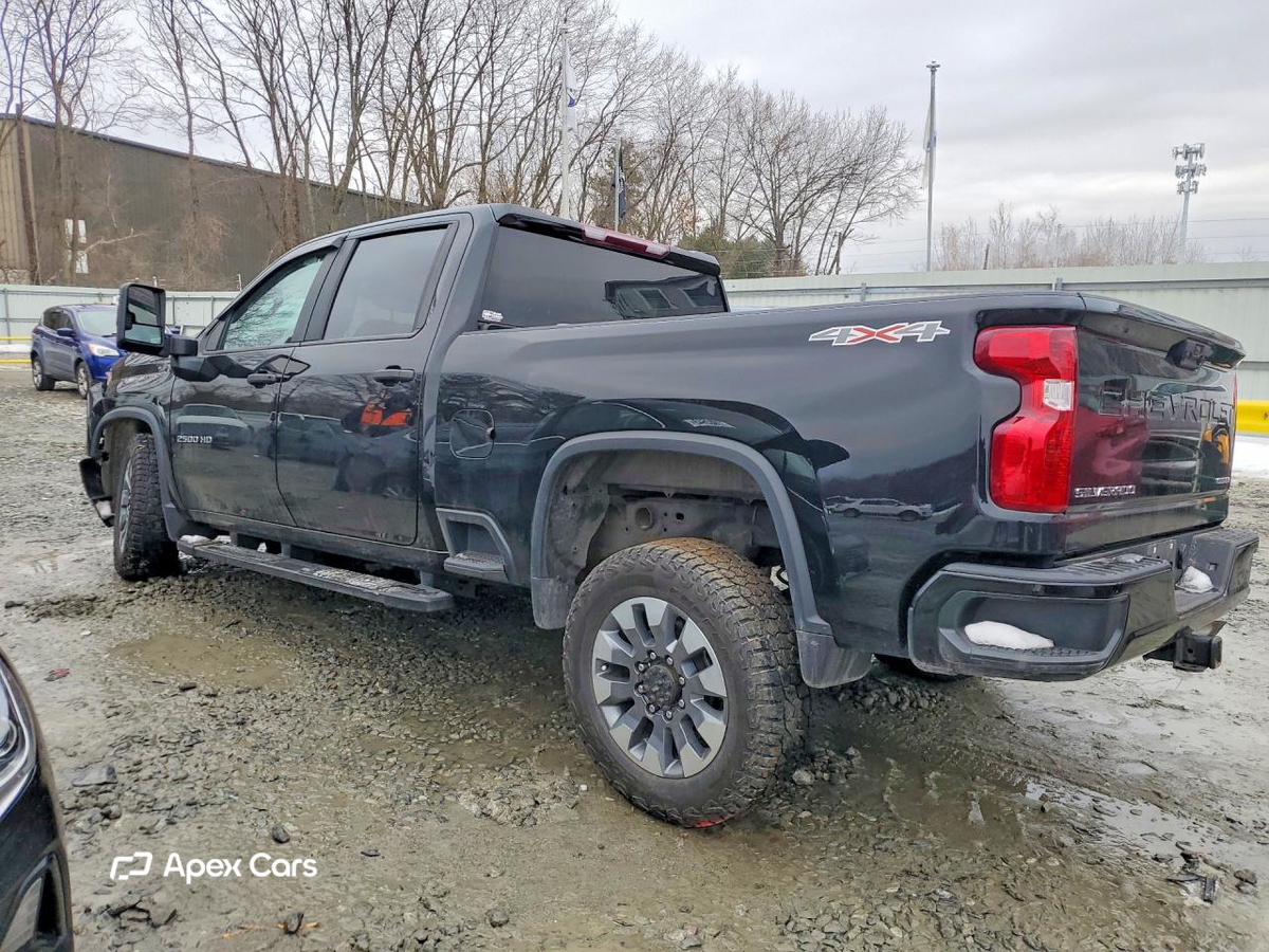 Chevrolet Silverado 2022