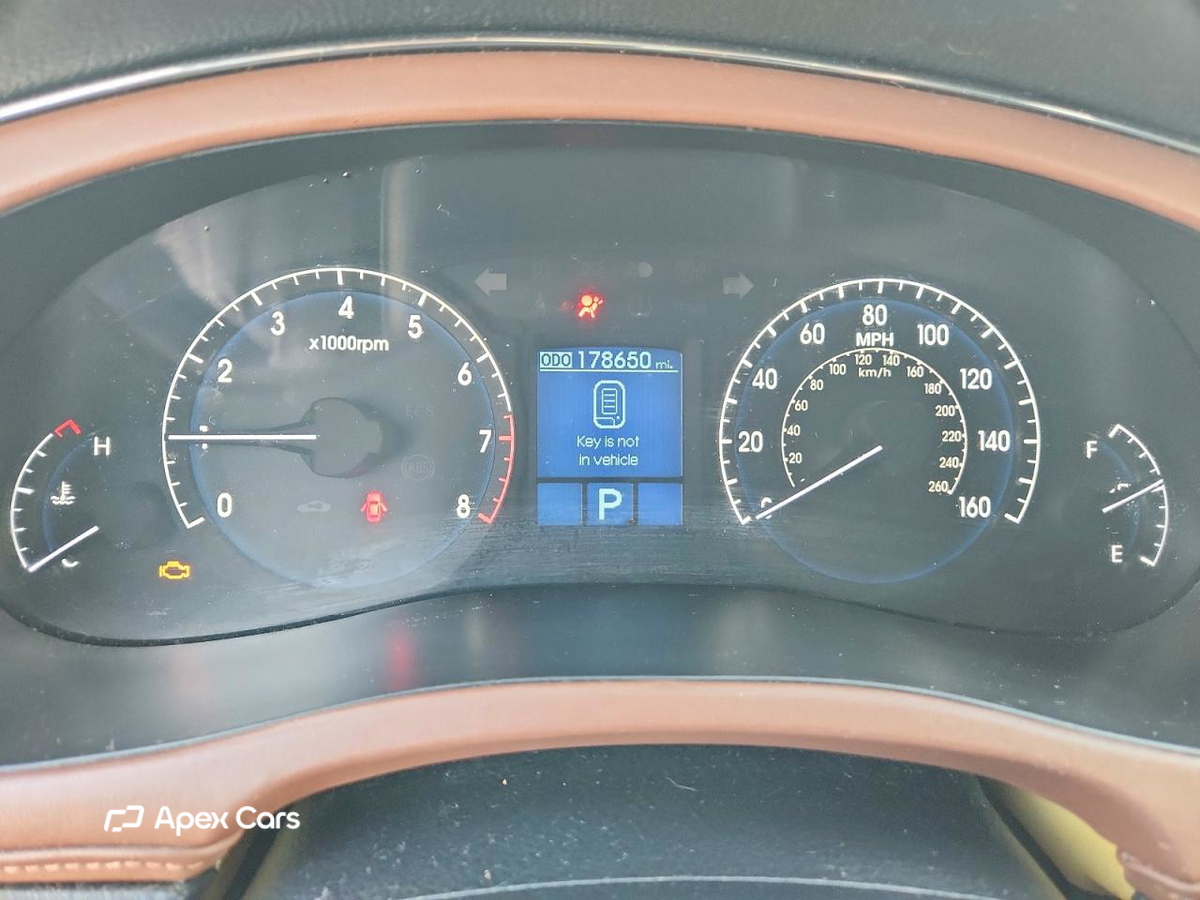 Hyundai Genesis 2009