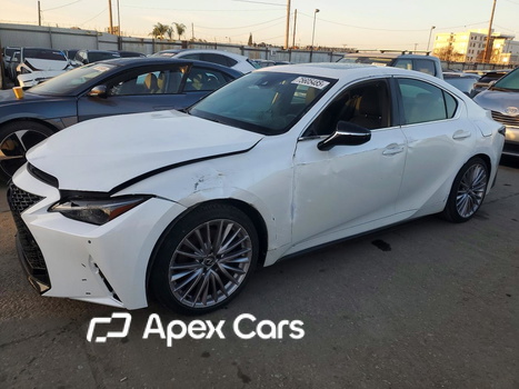 Lexus IS 2023 - Image 1 of 12