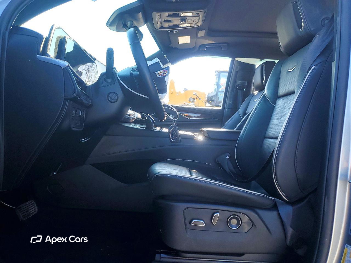 Cadillac Escalade 2024