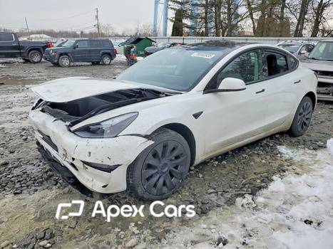 Tesla Model 3 2022 - Zdjęcie 1 z 13