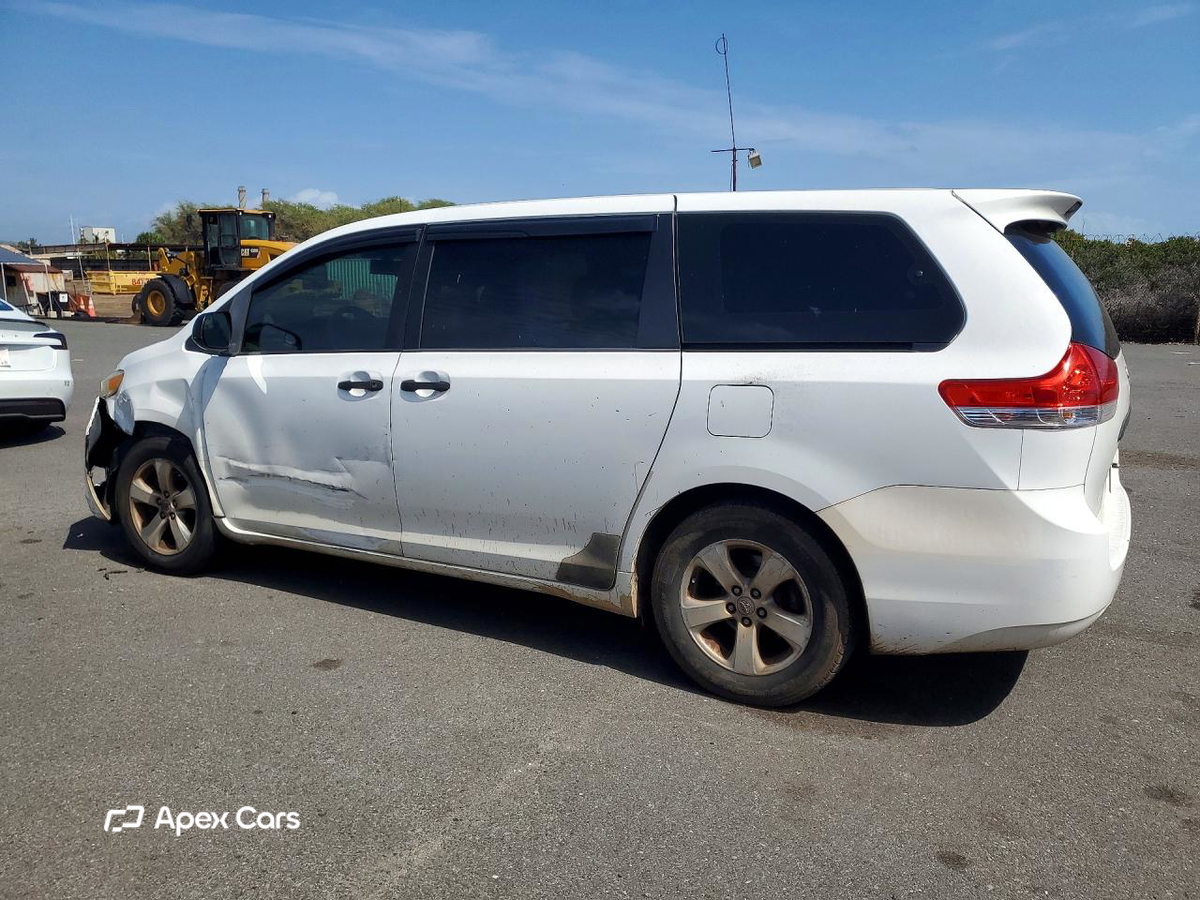 Toyota Sienna 2014
