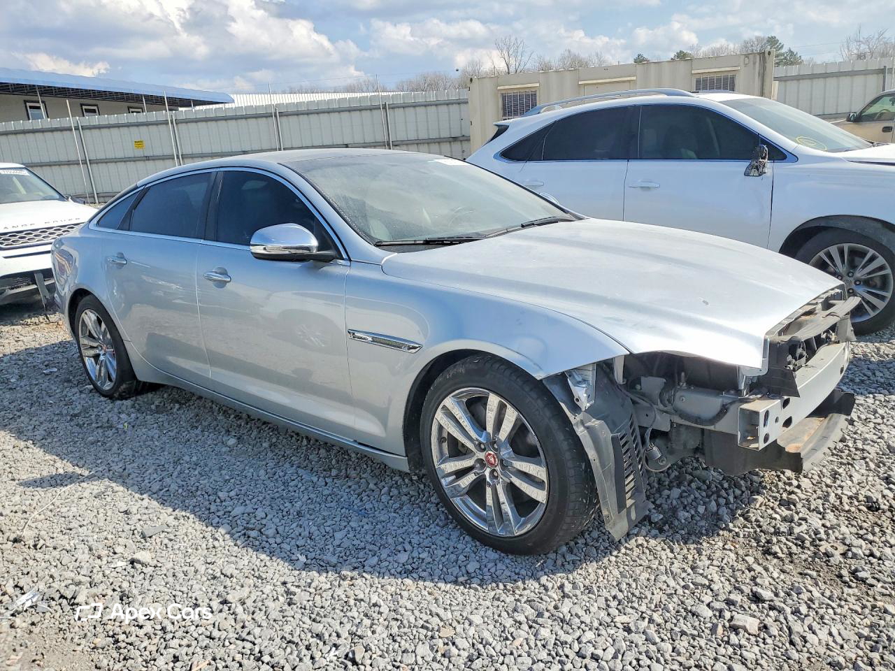 Jaguar XJ 2015