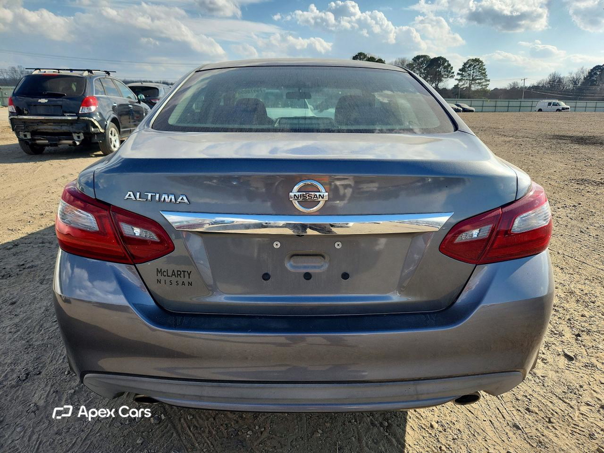 Nissan Altima 2018