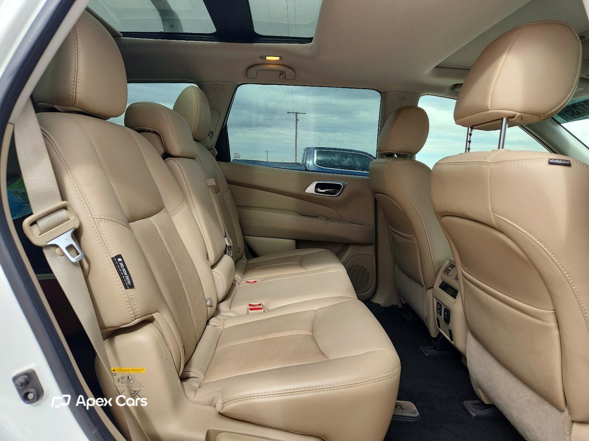 Nissan Pathfinder 2018