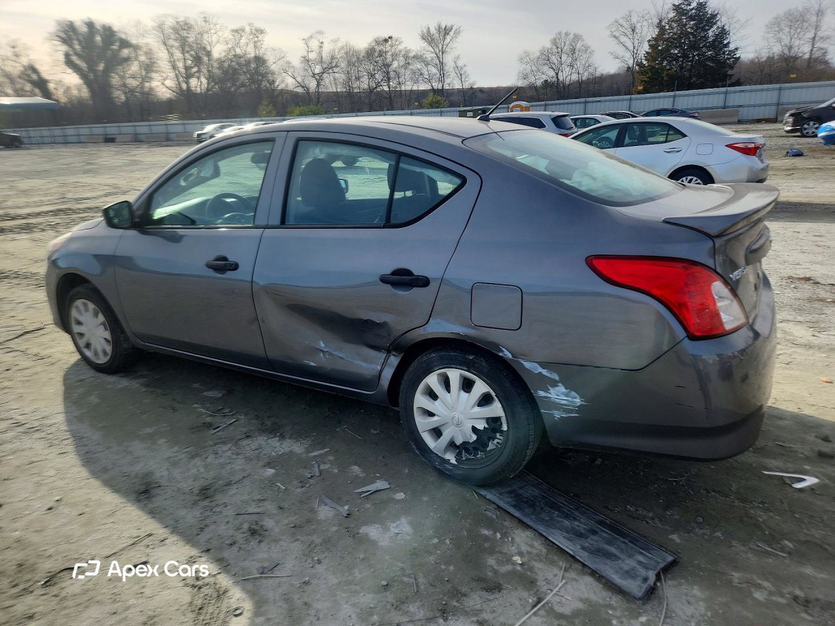 Nissan Versa 2019