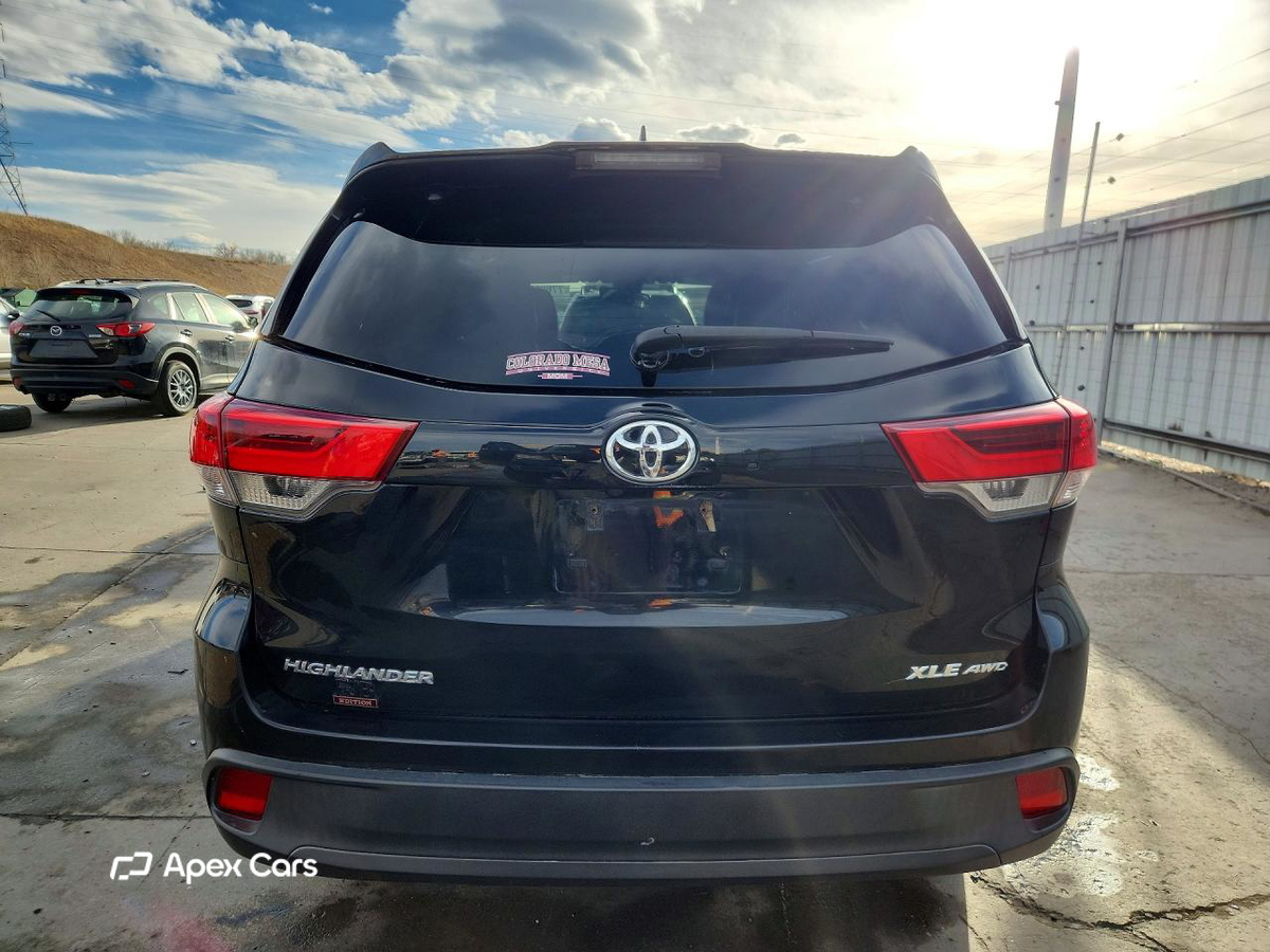 Toyota Highlander 2018