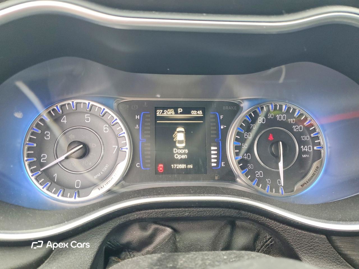 Chrysler 200 2015