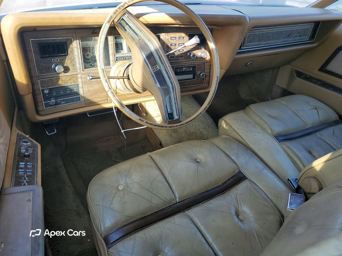 Lincoln Continental 1975