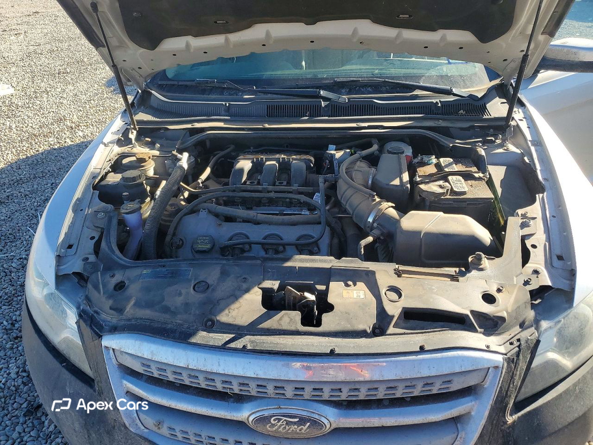 Ford Taurus 2011