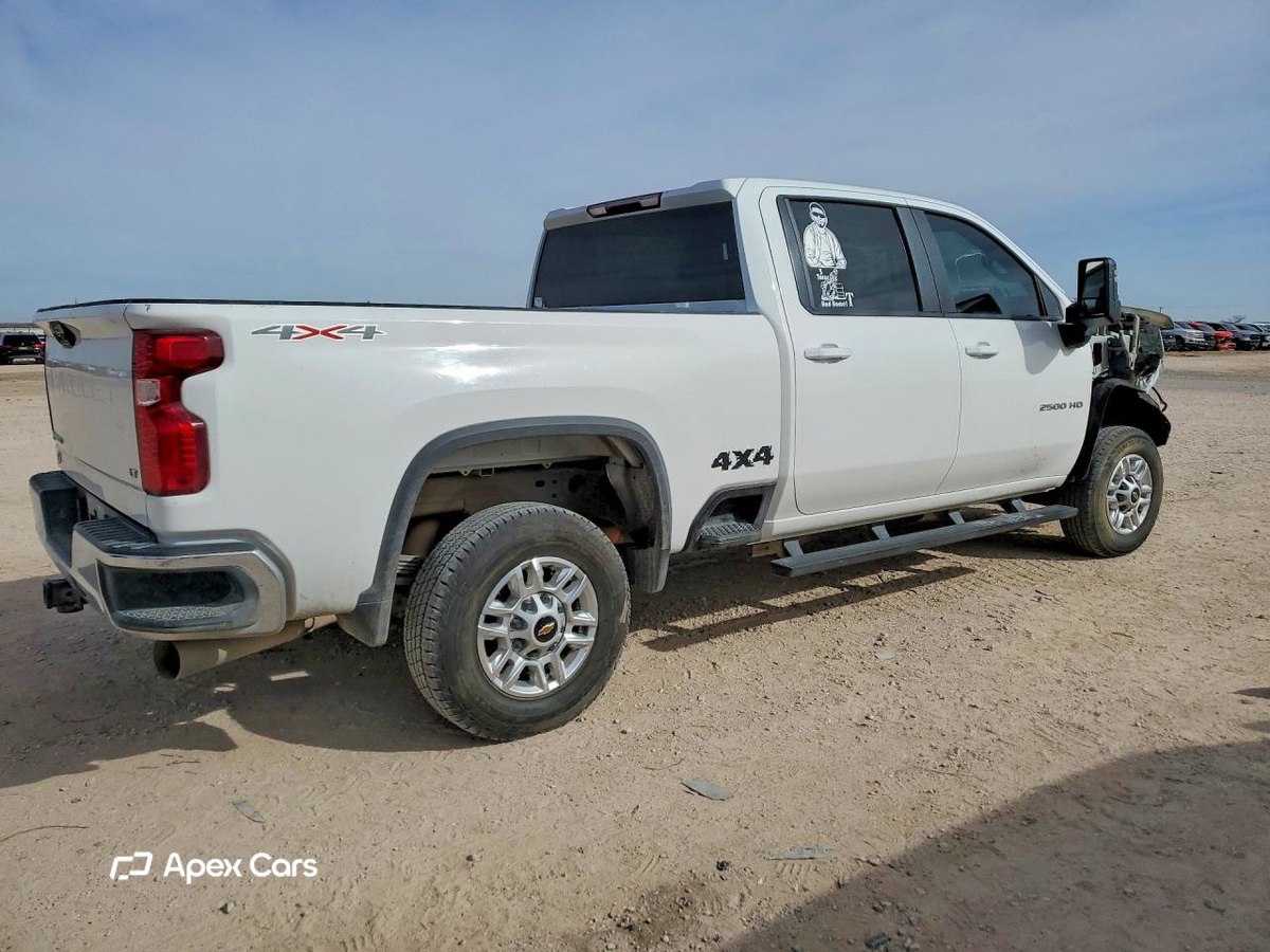 Chevrolet Silverado 2023