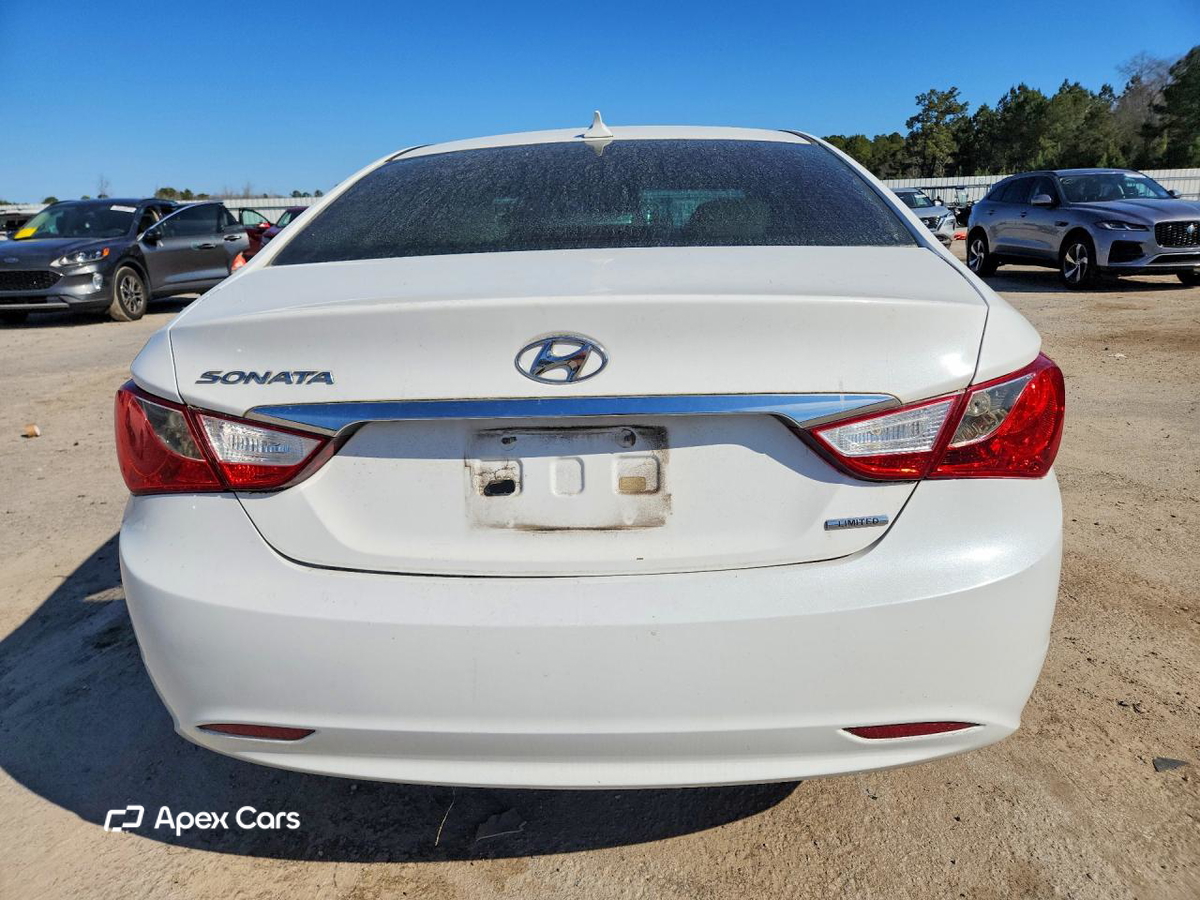 Hyundai Sonata 2013