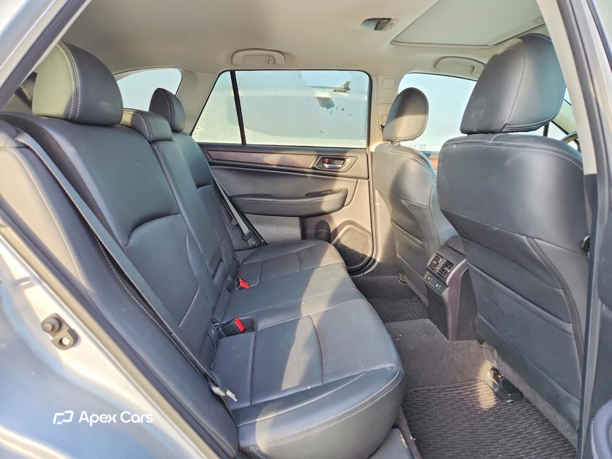 Subaru Outback 2015
