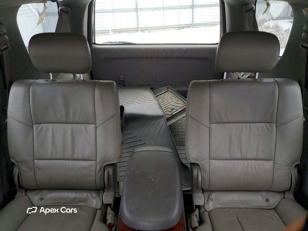 Toyota Sequoia 2006