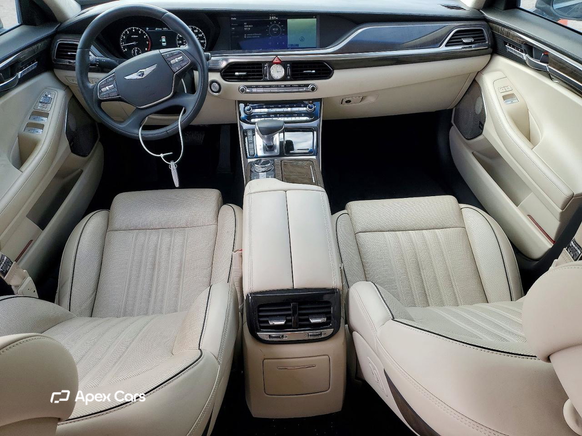 Genesis G90 2017