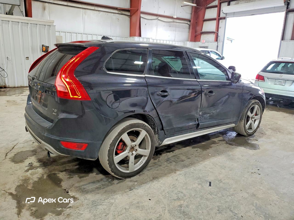 Volvo XC60 2011
