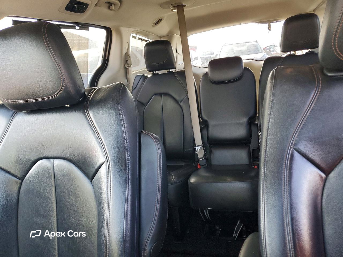 Chrysler Pacifica 2017