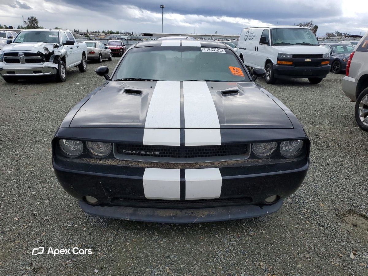 Dodge Challenger 2012