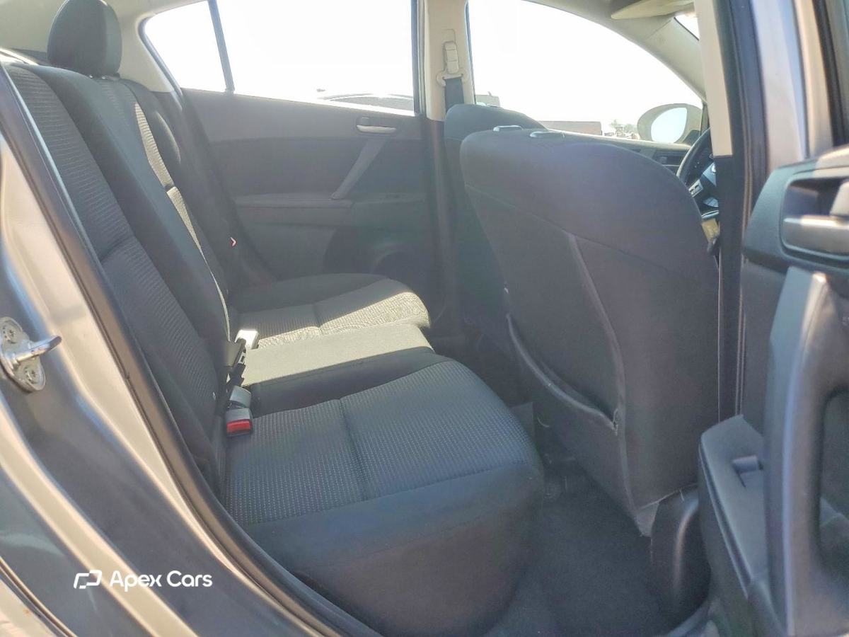 Mazda 3 2013