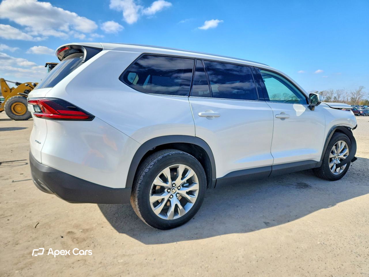 Toyota Highlander 2025
