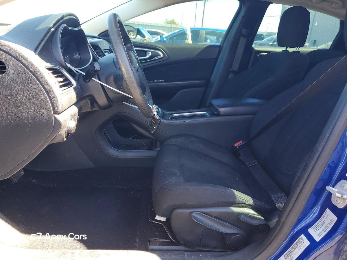 Chrysler 200 2015