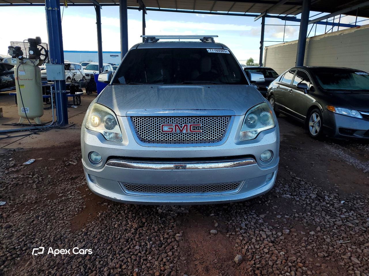 GMC Acadia 2012