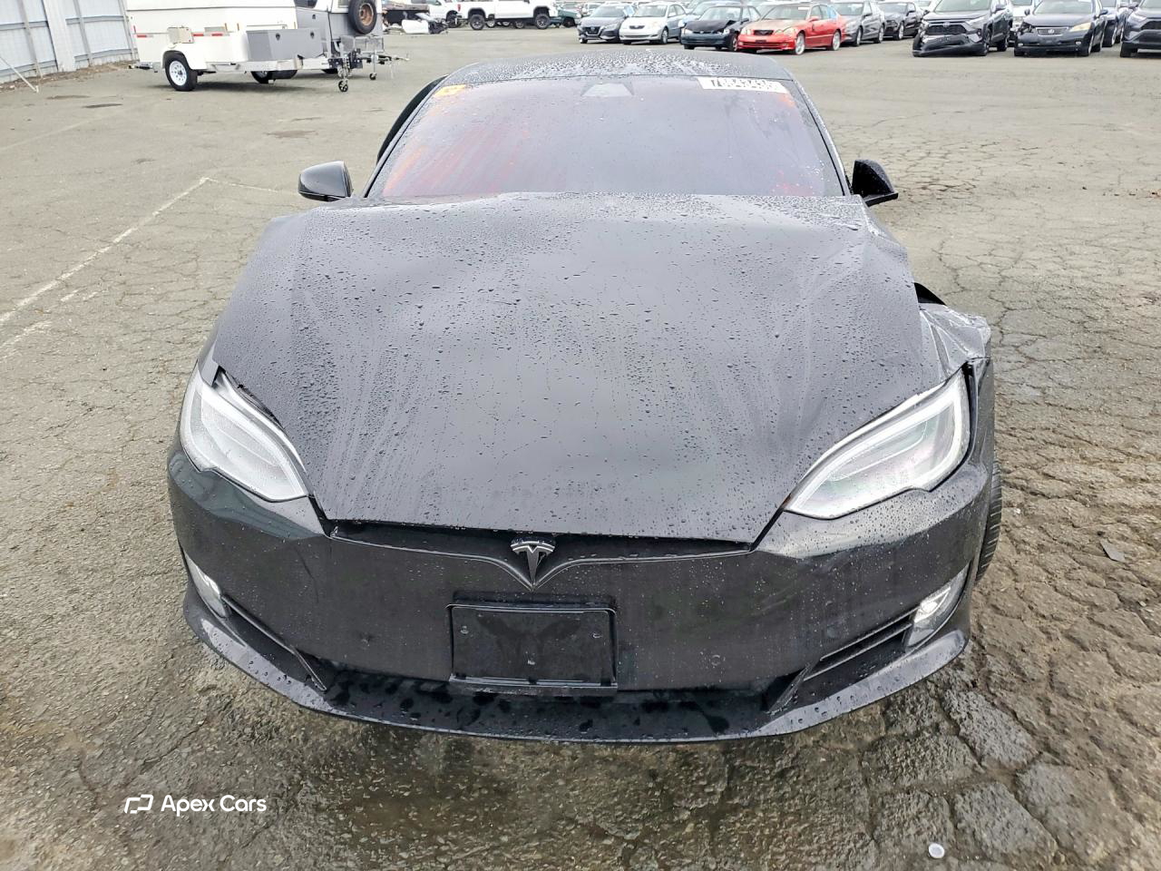 Tesla Model S 2019