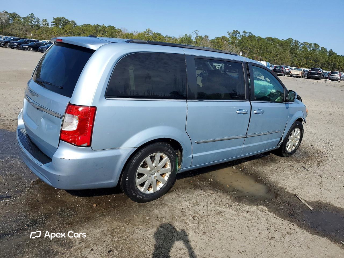 Chrysler Voyager 2013