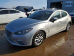 Mazda 3 2016