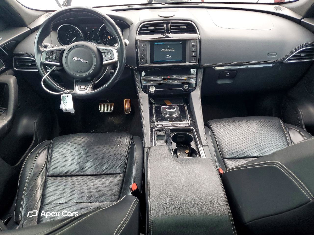 Jaguar F-Pace 2018