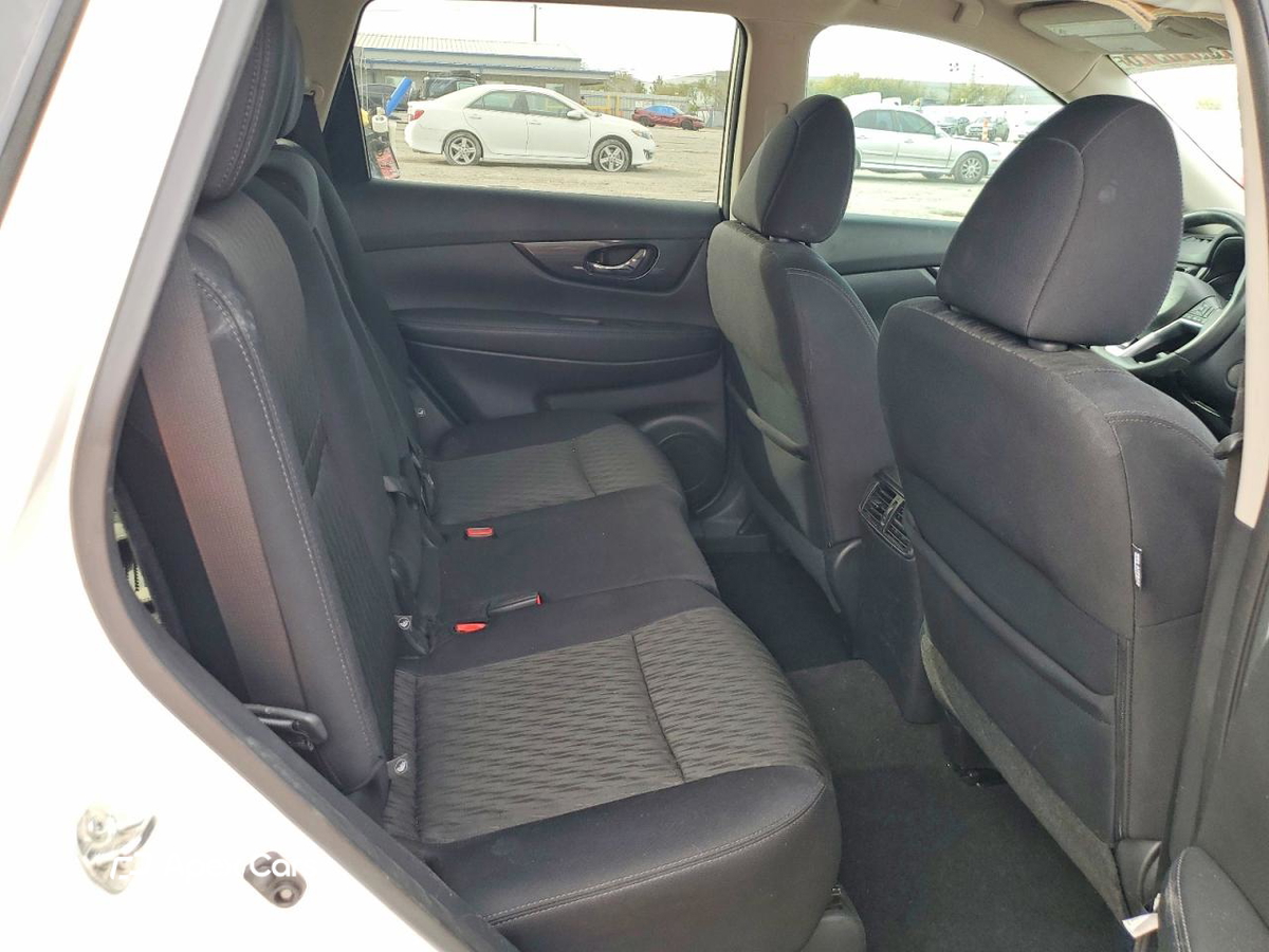 Nissan Rogue 2017