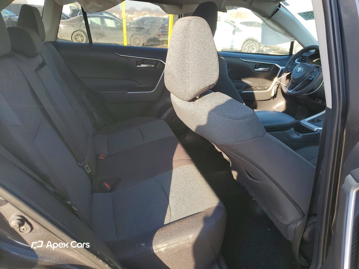 Toyota RAV 4 2025