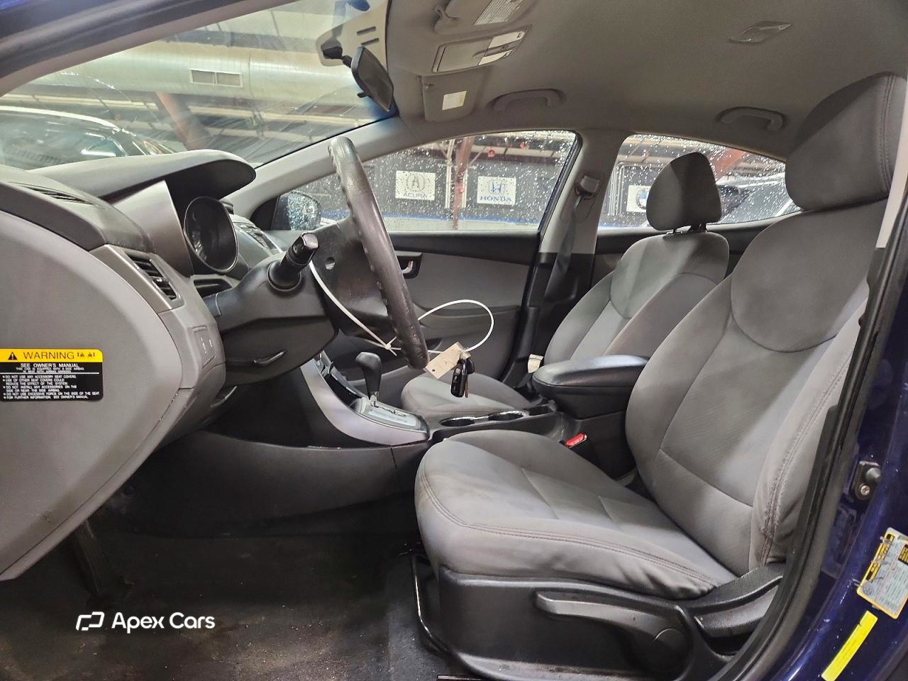 Hyundai Elantra 2011