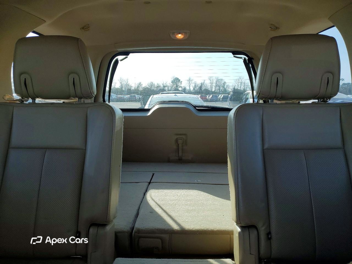 Ford Expedition 2011