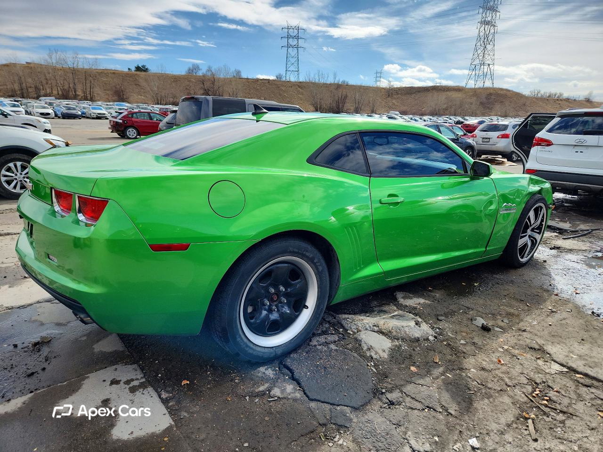Chevrolet Camaro 2011