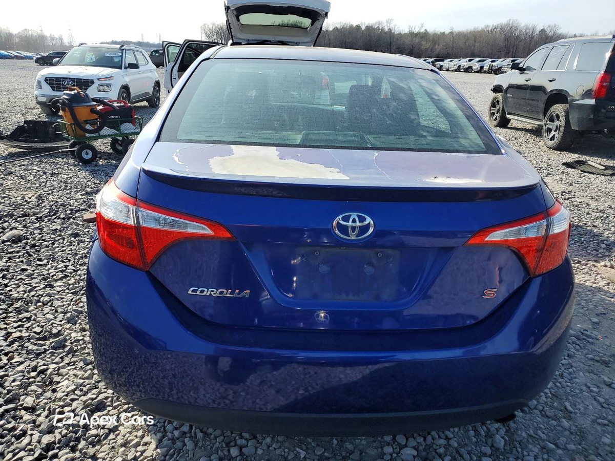 Toyota Corolla 2015