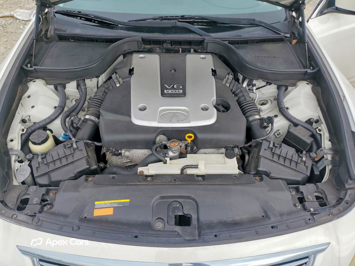 Infiniti G 2012