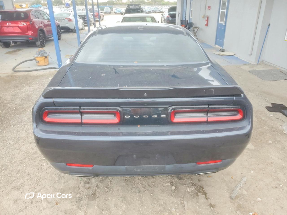 Dodge Challenger 2018