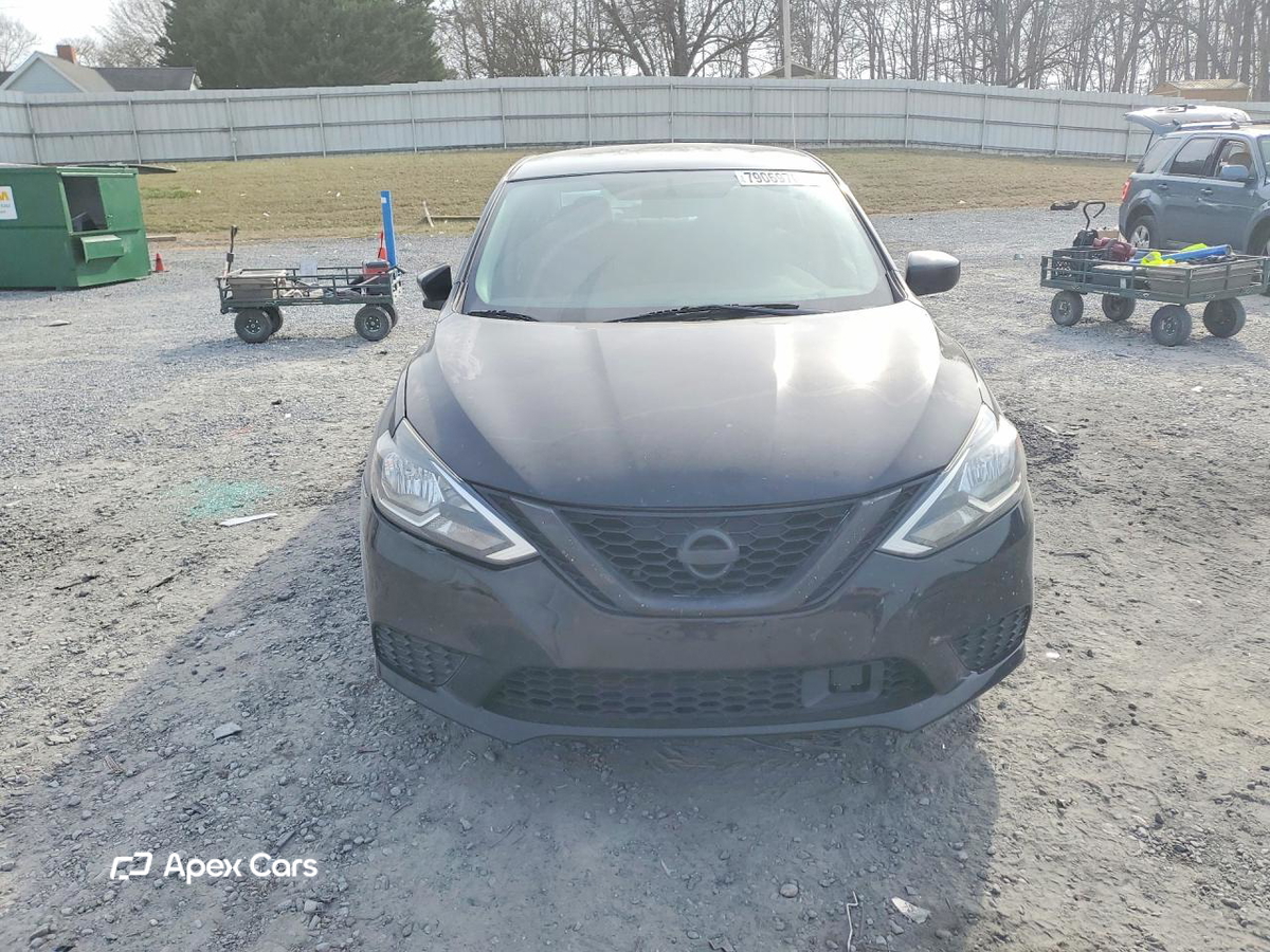Nissan Sentra 2018