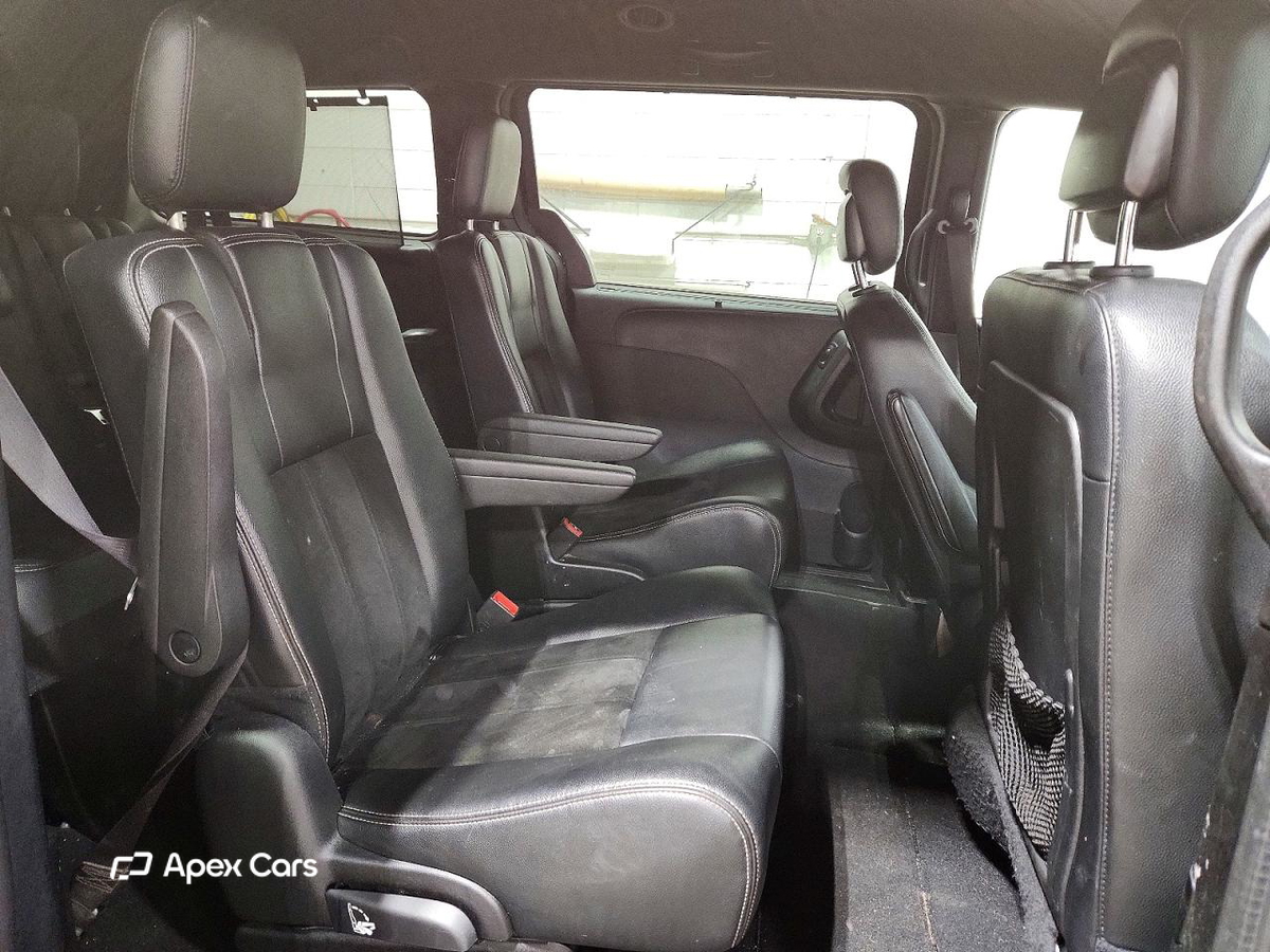 Dodge Caravan 2016