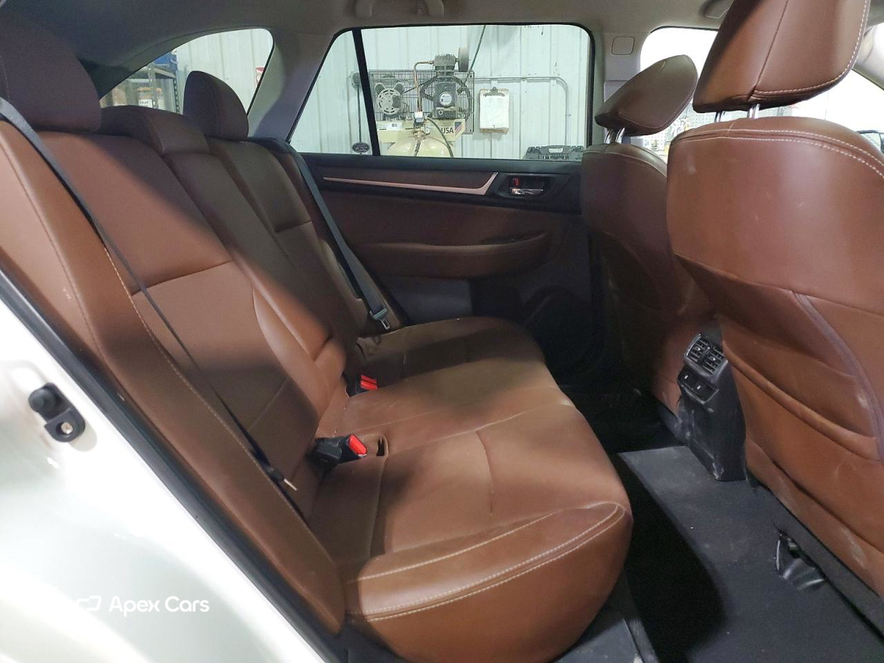 Subaru Outback 2017