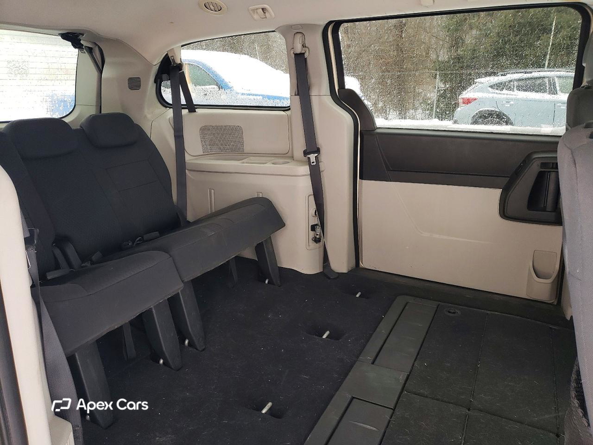 Dodge Caravan 2010