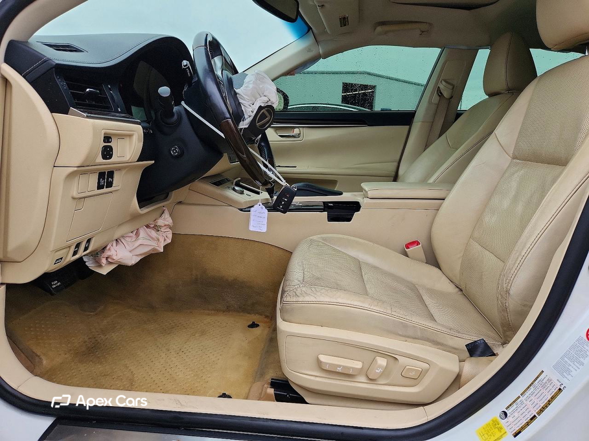 Lexus ES 2013
